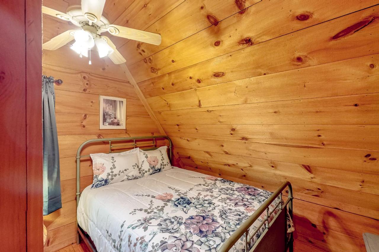 The Scaly Mountain Cabin Екстер'єр фото